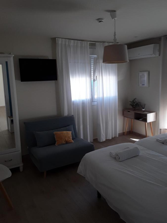 Punta Carnero Hostal Algeciras Exterior foto