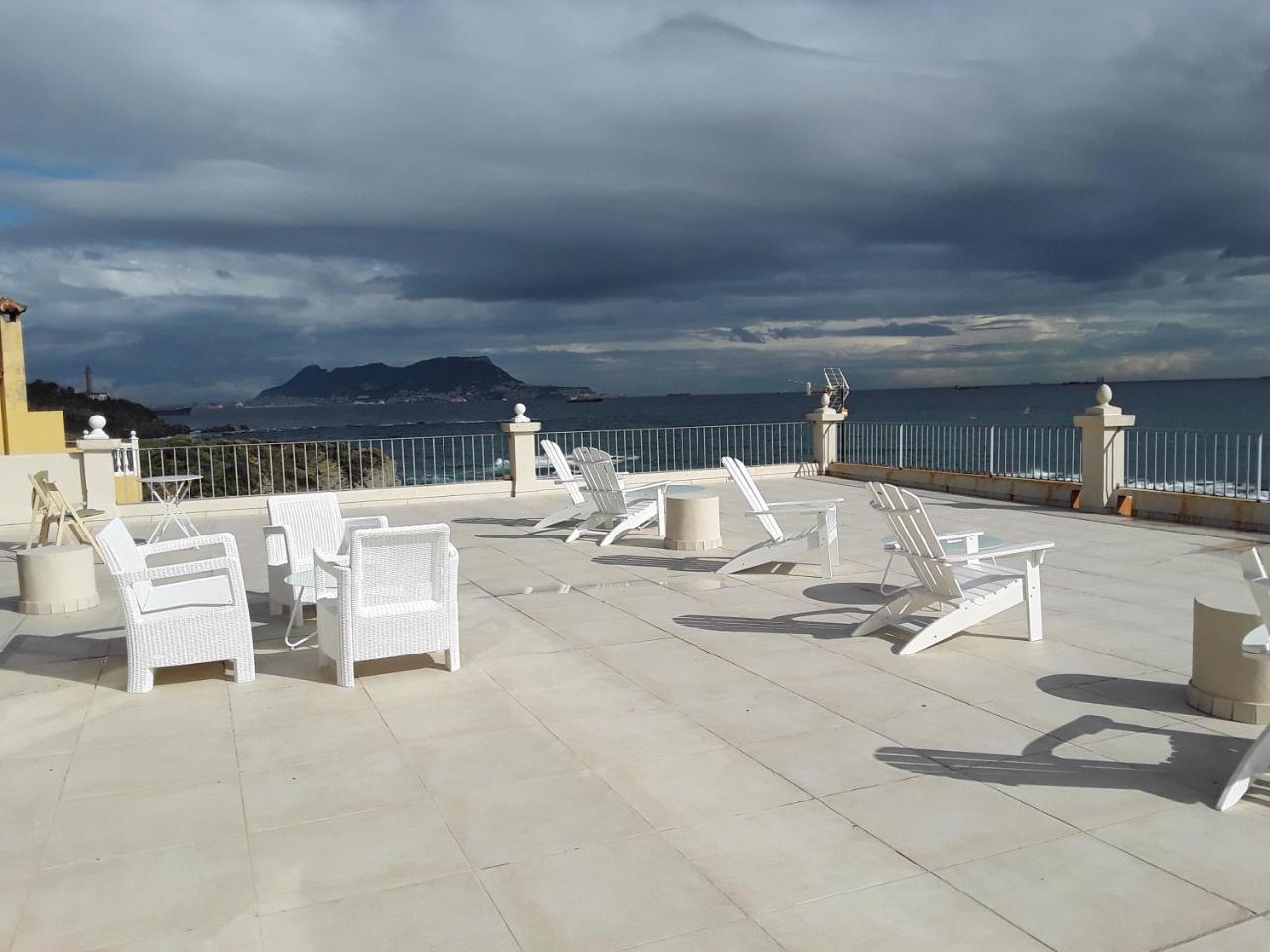 Punta Carnero Hostal Algeciras Exterior foto